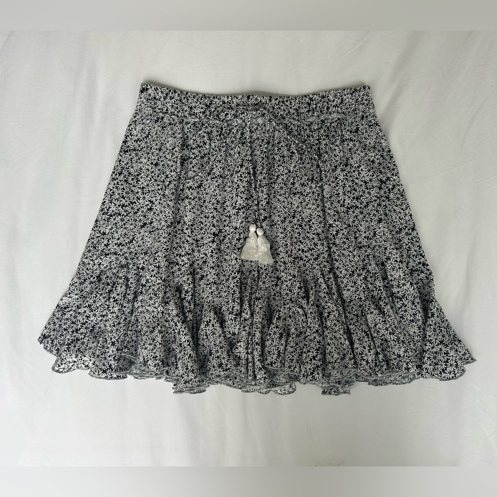 black and white floral skirt